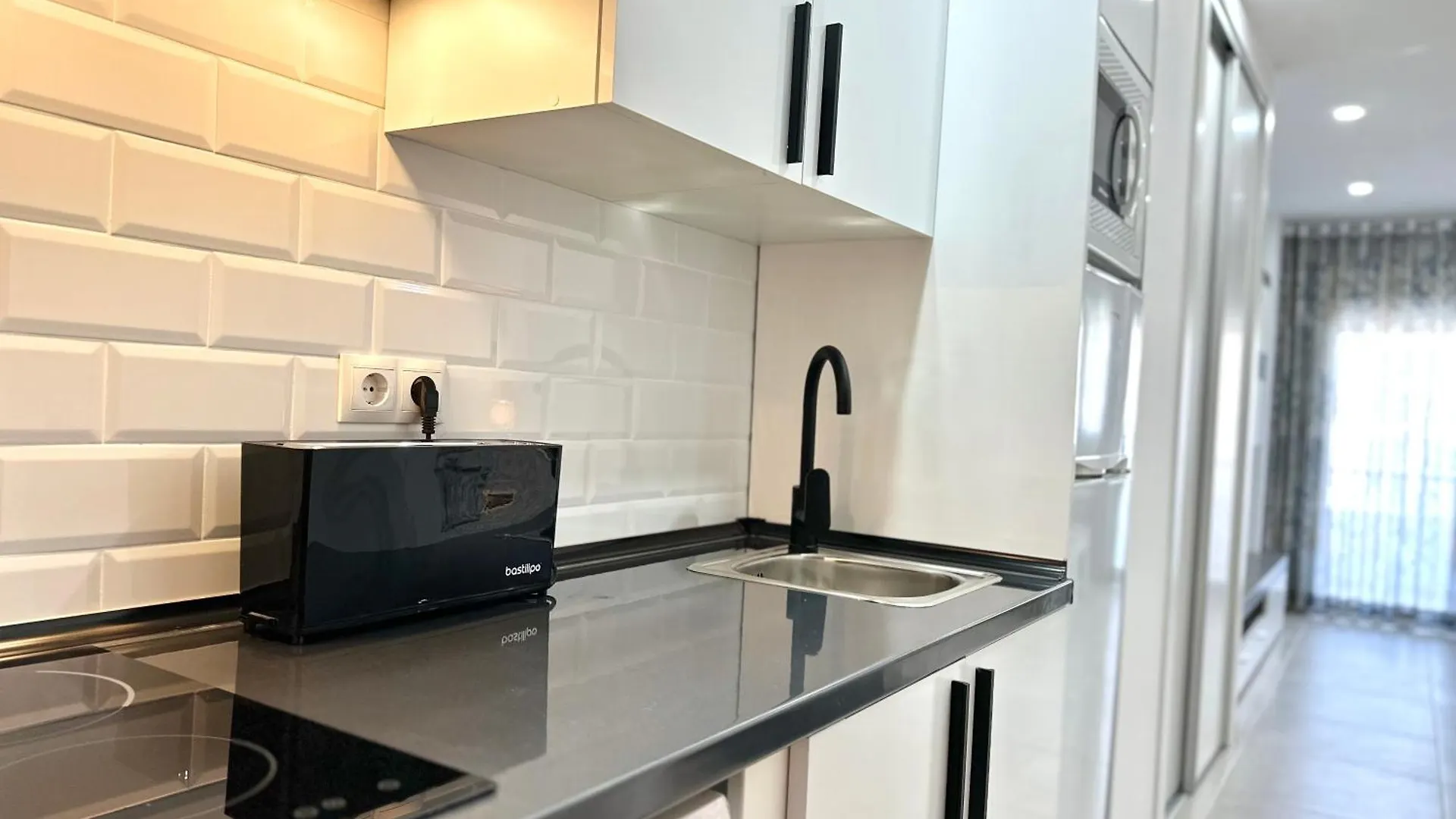 Ver72- Bonito Apart - Terraza - Wifi - Reformado Torremolinos 0*,