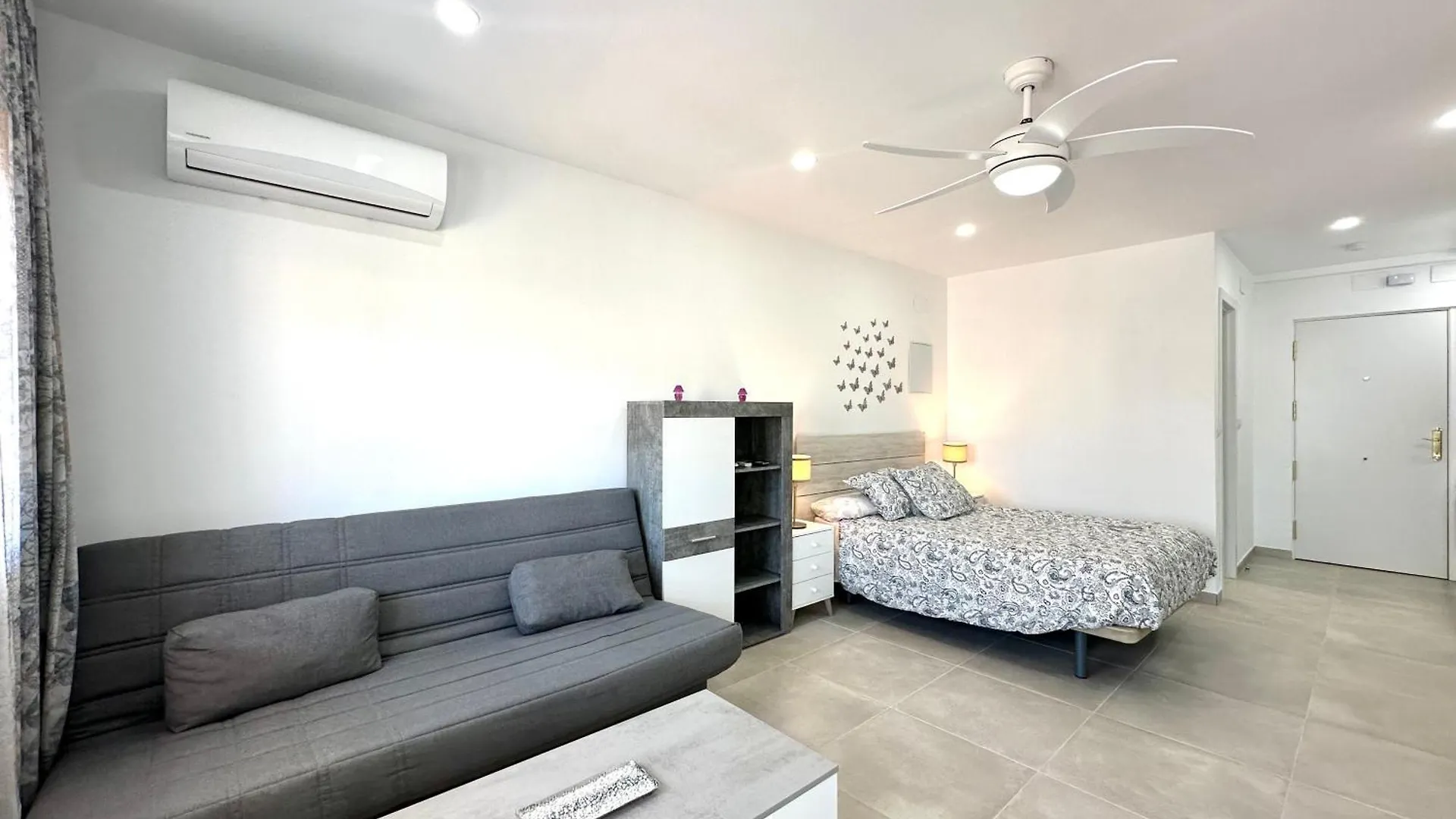 Apartment Ver72- Bonito Apart - Terraza - Wifi - Reformado Torremolinos Spain