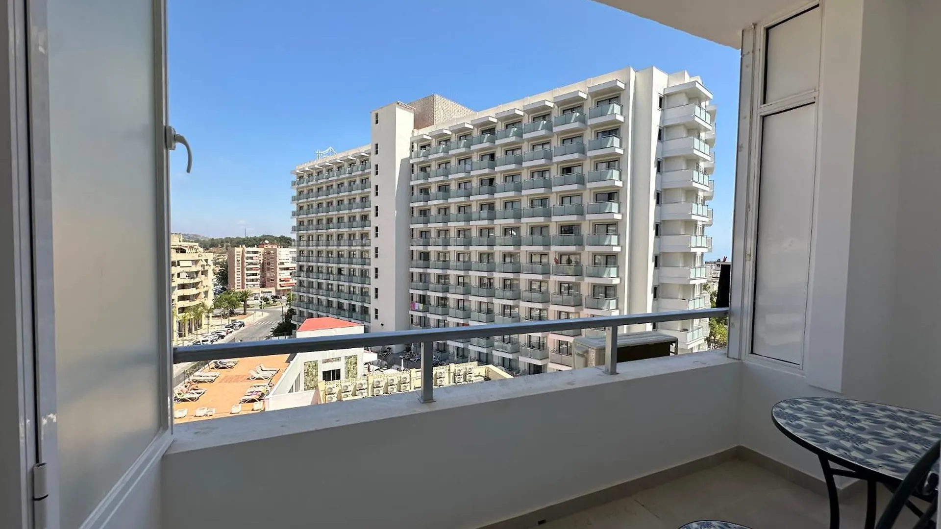 Ver72- Bonito Apart - Terraza - Wifi - Reformado Torremolinos Spain